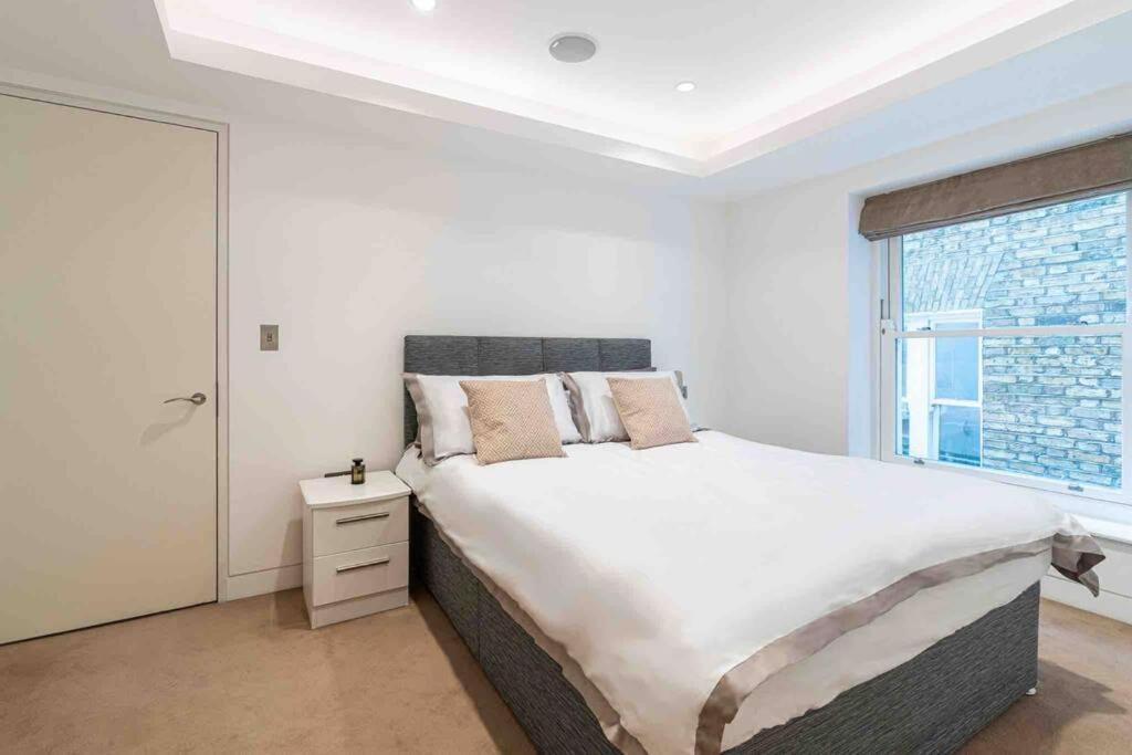 Mayfair W1 * London