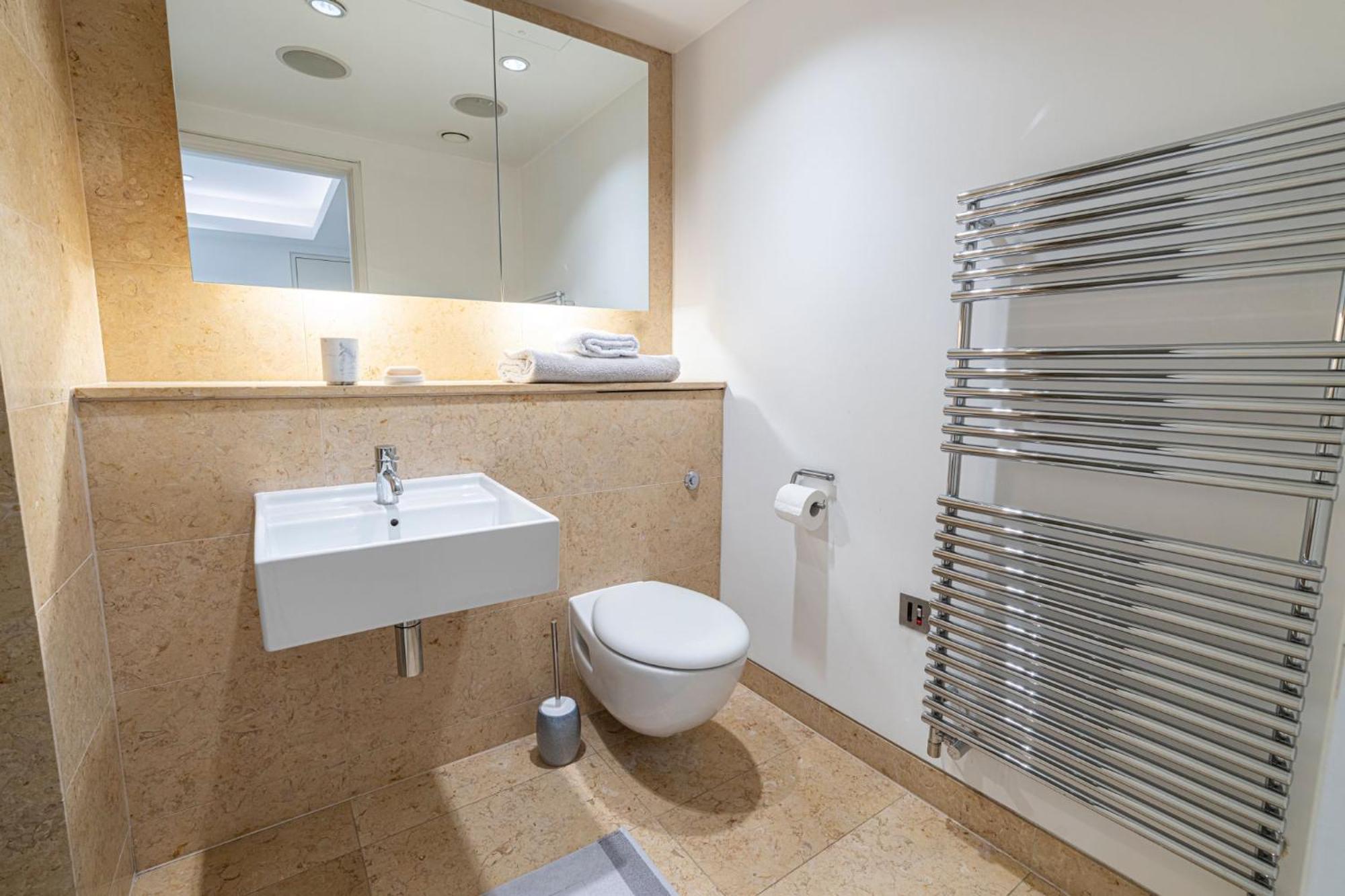 Mayfair W1 *