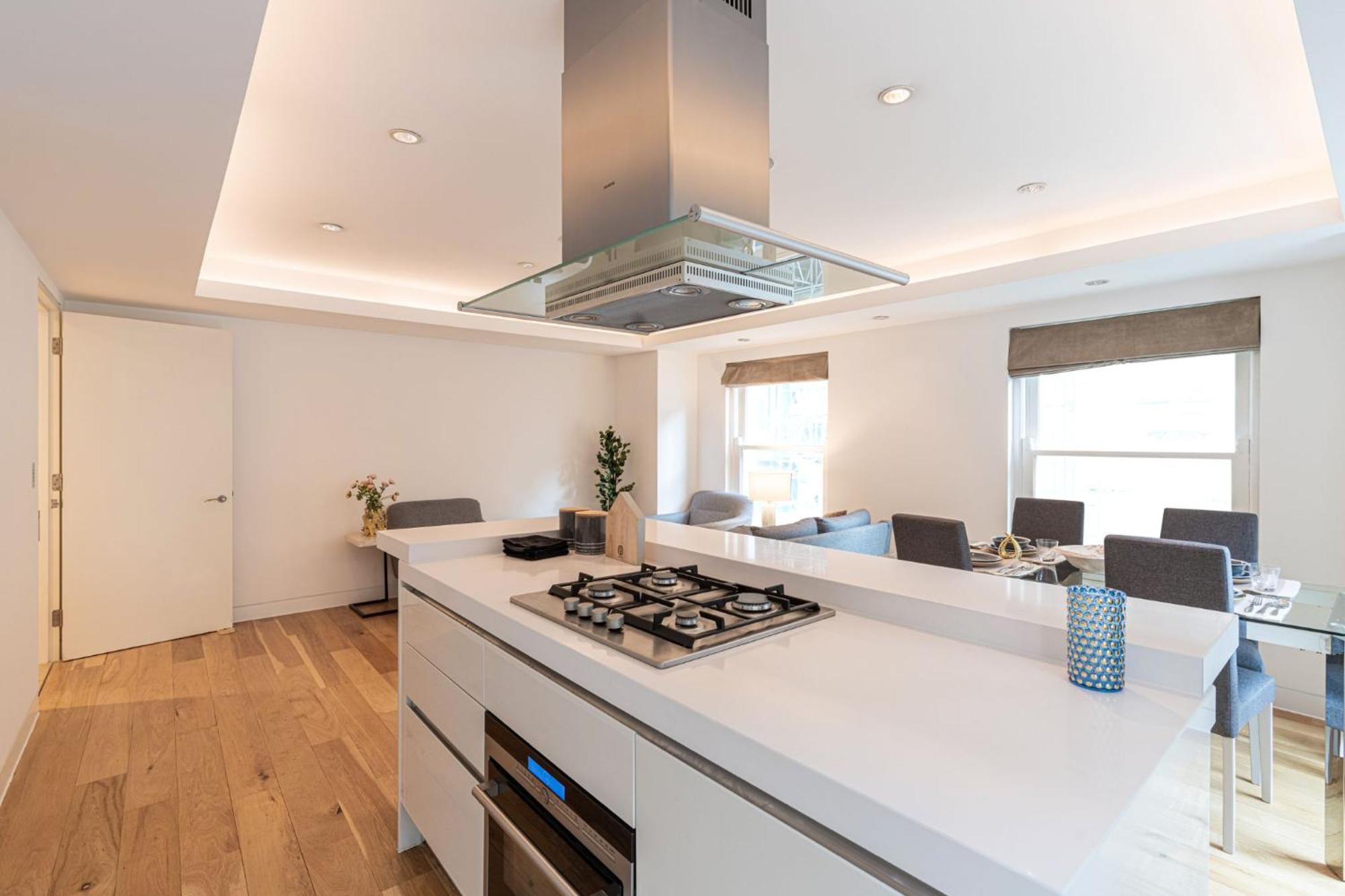 Mayfair W1 * London